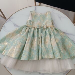 Aqua blue and gold for dress 🌟🌟